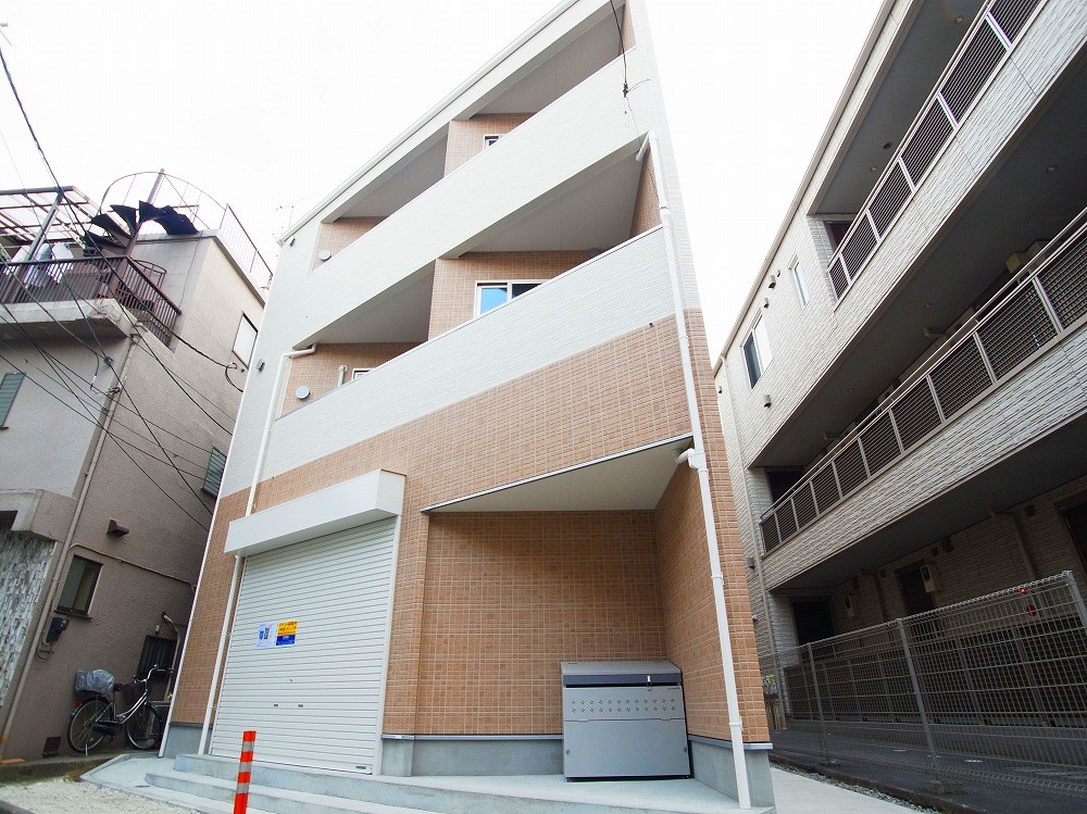 LAUREL西新井栄町 外観写真