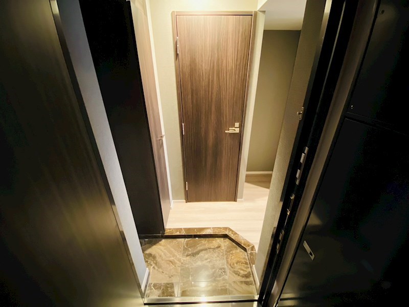 ラフィスタ金町 玄関