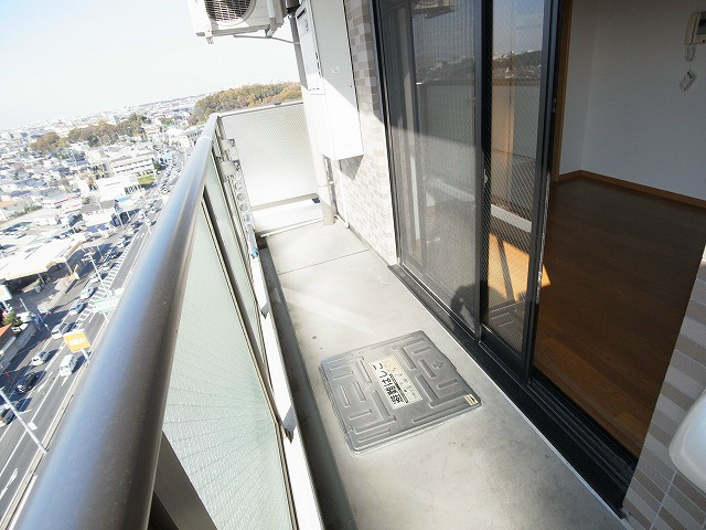 ラグジュアリーガーデン東松戸 ベランダ