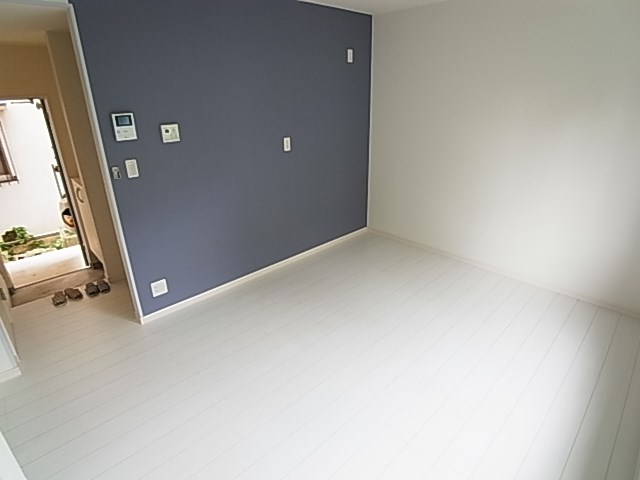 ビシーナコートGOKO リビング