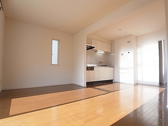 メゾネットプラザ南柏7号棟 リビング