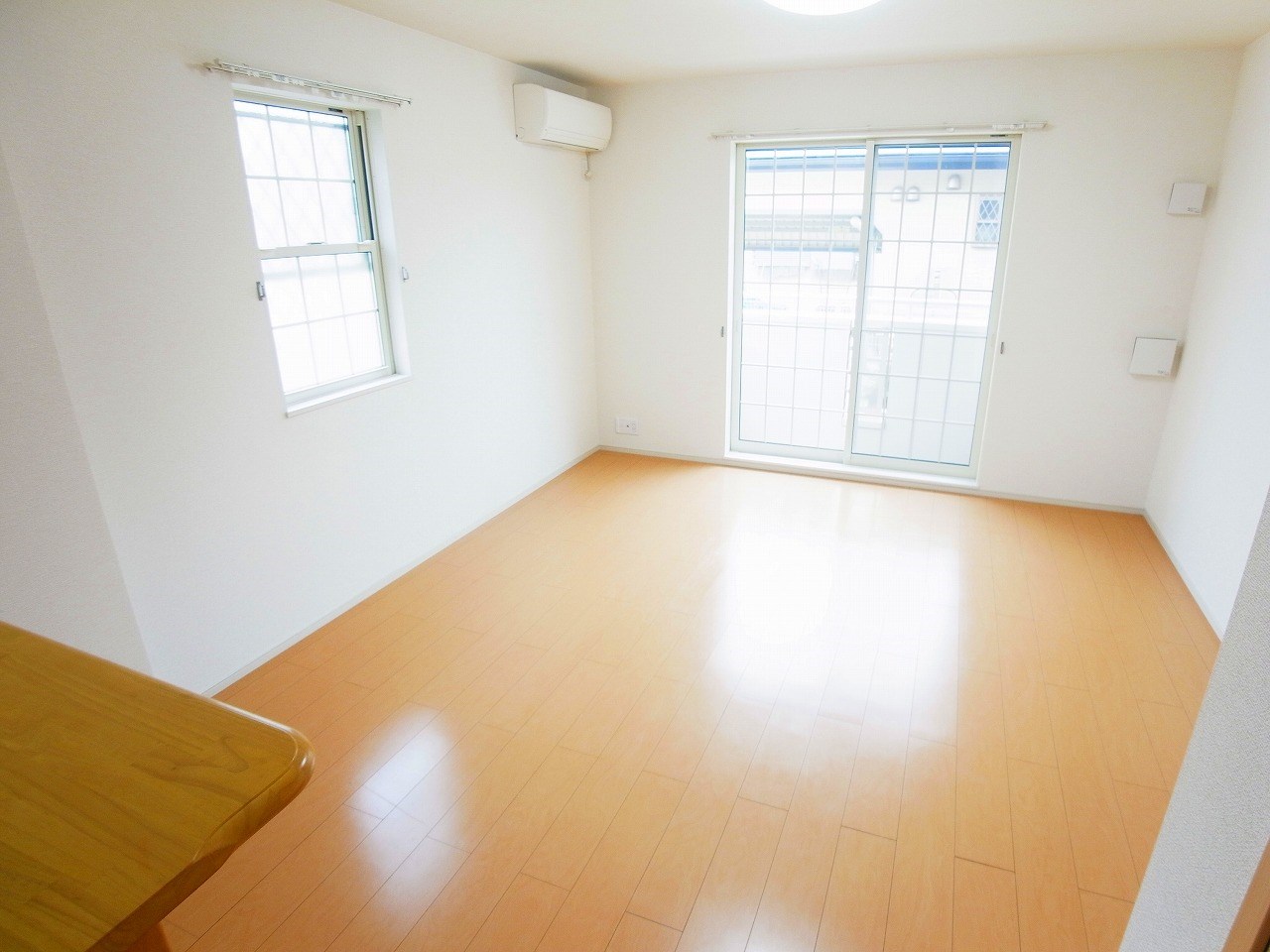 サン　ウッド ベッドルーム