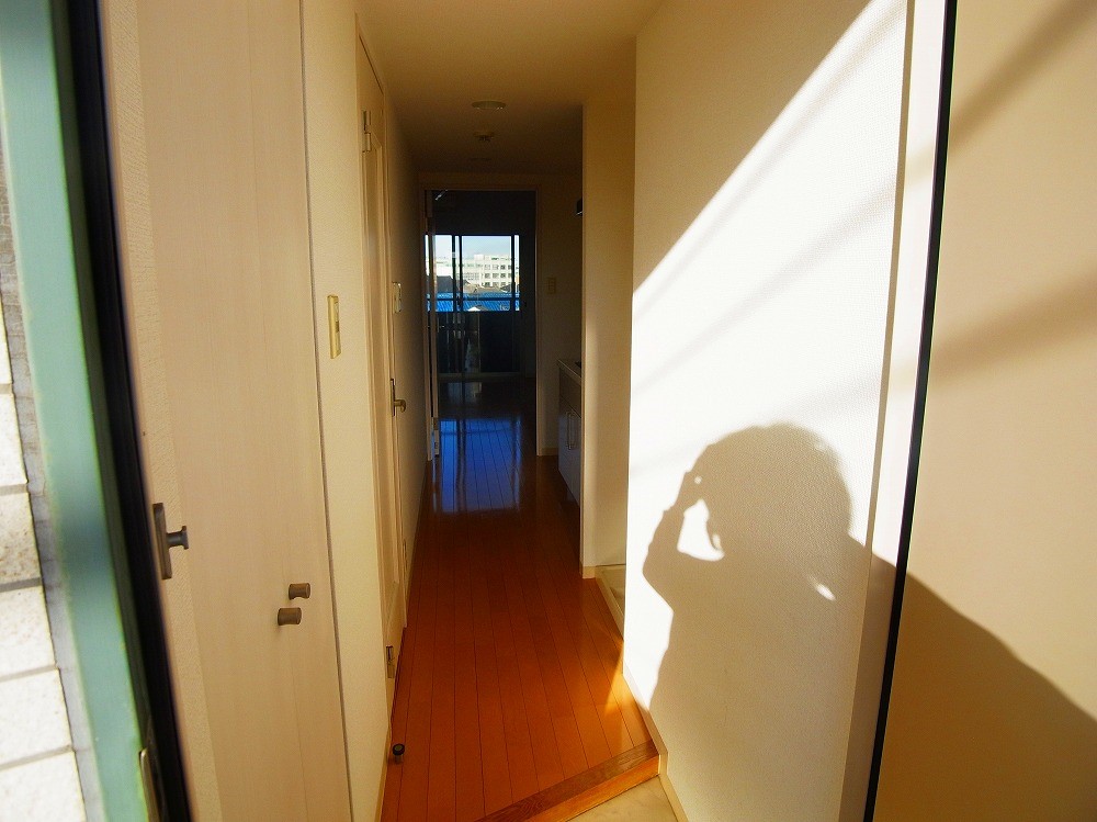 グランフォース西新井 玄関