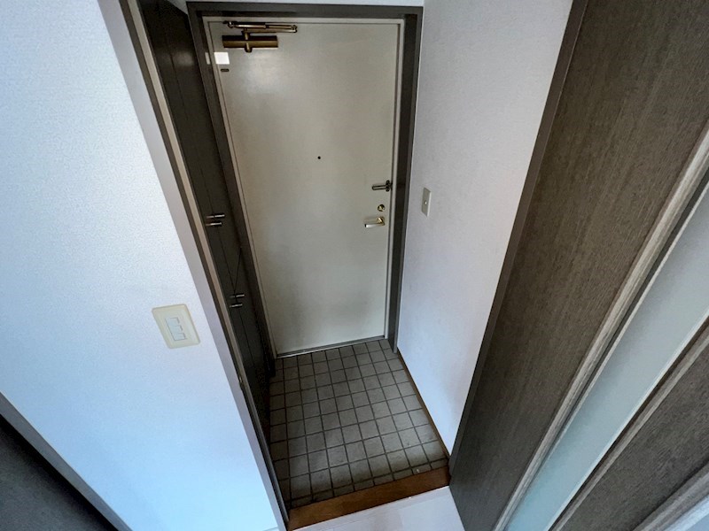 ライオンズマンション北千住第５ 玄関