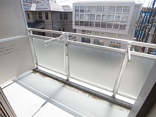 ピアンターレＭ ベランダ