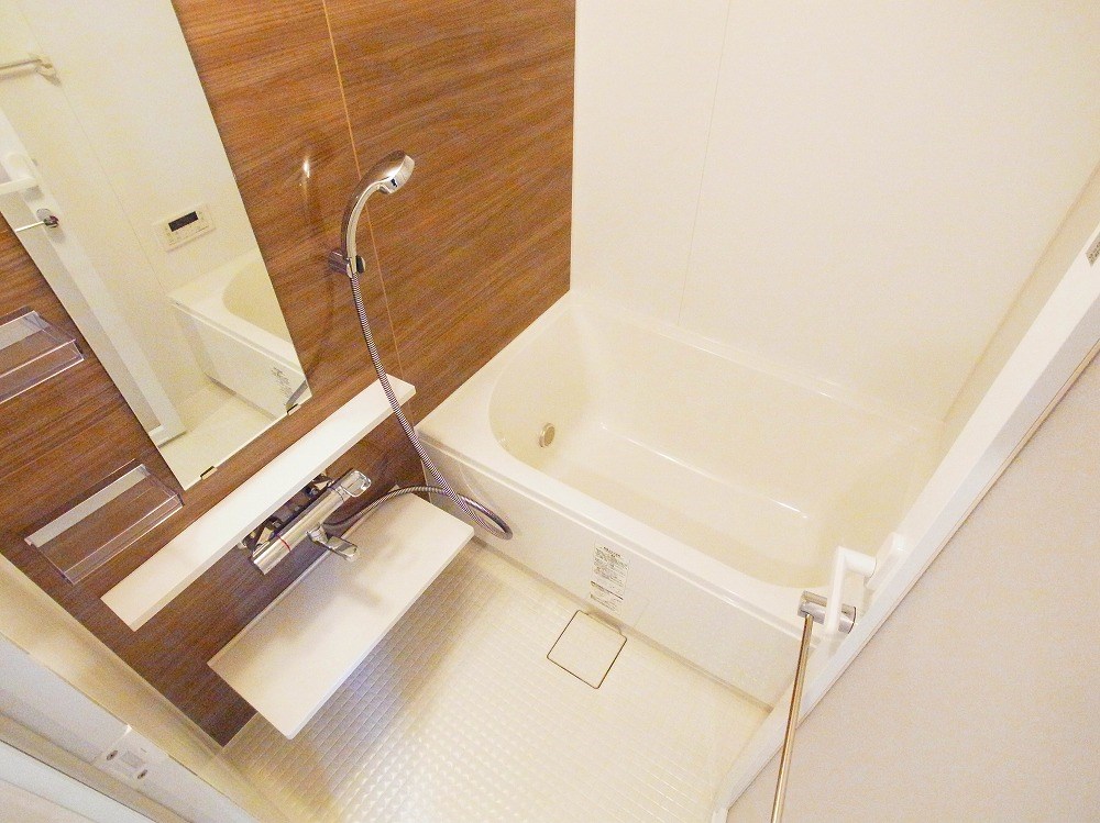 ＳＨＩＮＳＵＩ　ＲＥＩＷＡ　 風呂画像