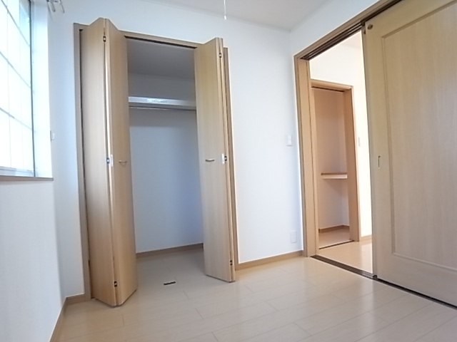 ピーノ　フォリア ベッドルーム