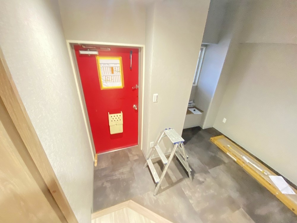 ラ・ティーダ堀切 玄関