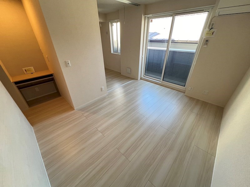 アベニール リビング