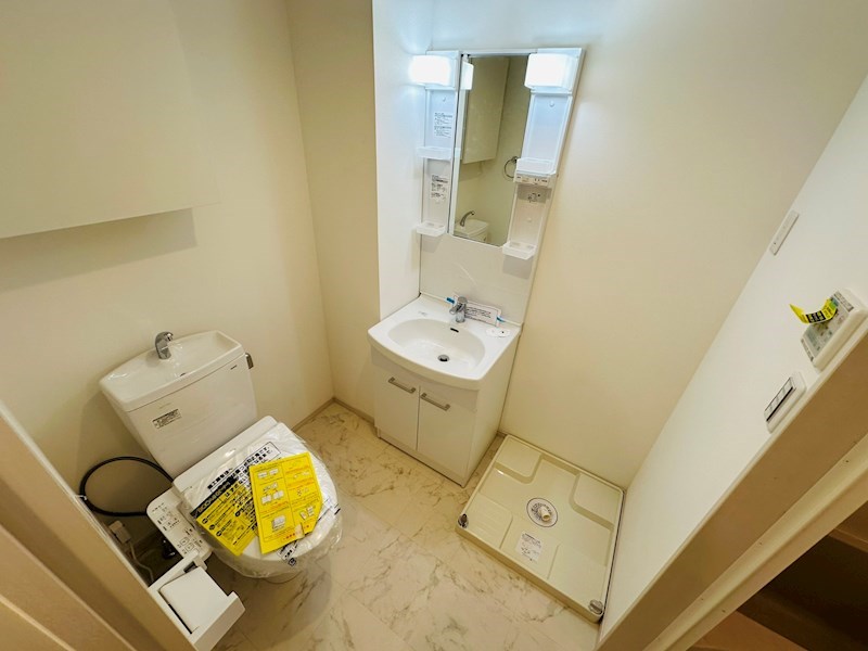 イクシオ　トウカイ その他2