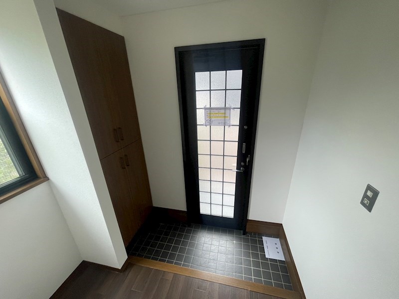 グレイスフル竹の塚B 玄関