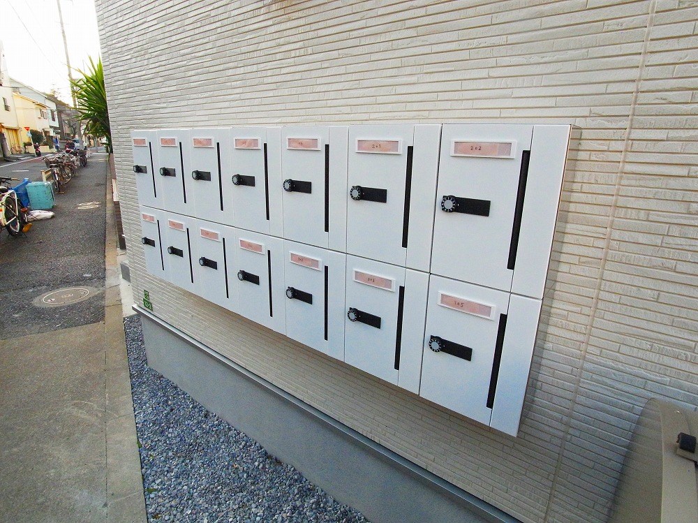ADIK谷在家 ロビー
