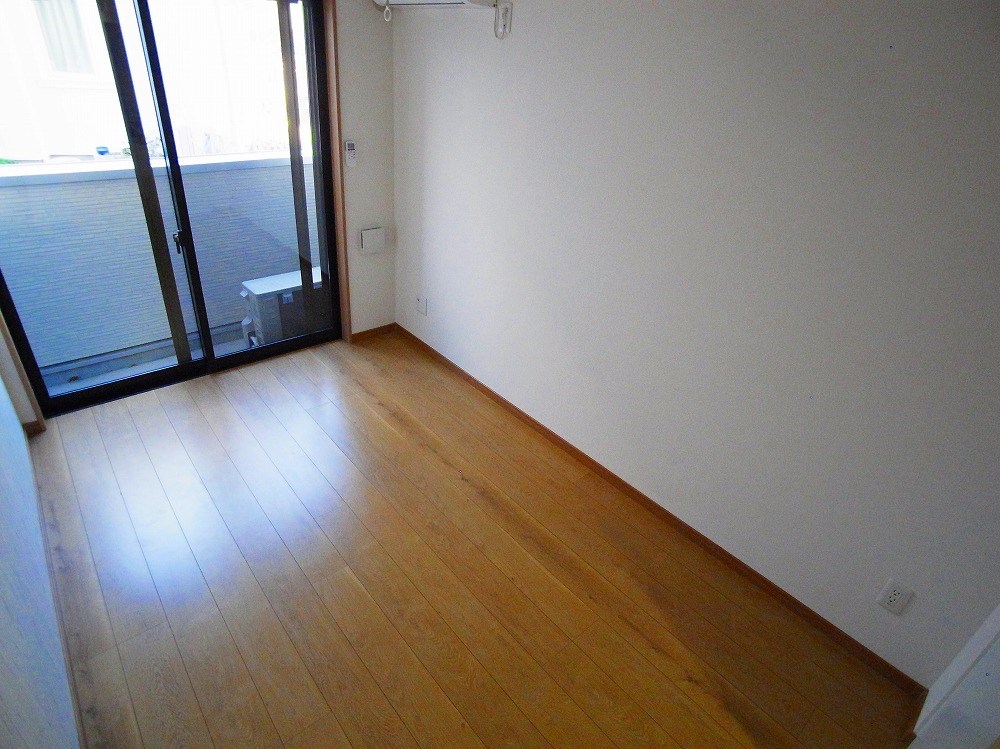 ADIK谷在家 その他