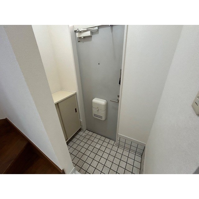 メープルタウン・イーストⅢ 玄関