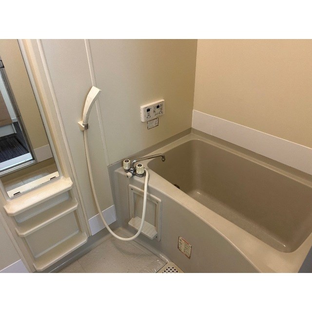 メープルタウン・イーストⅢ 風呂画像