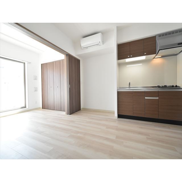 NEOグレイス綾瀬  リビング