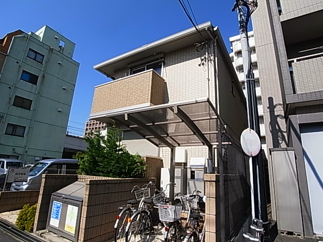 プリオーレ 102号室 外観