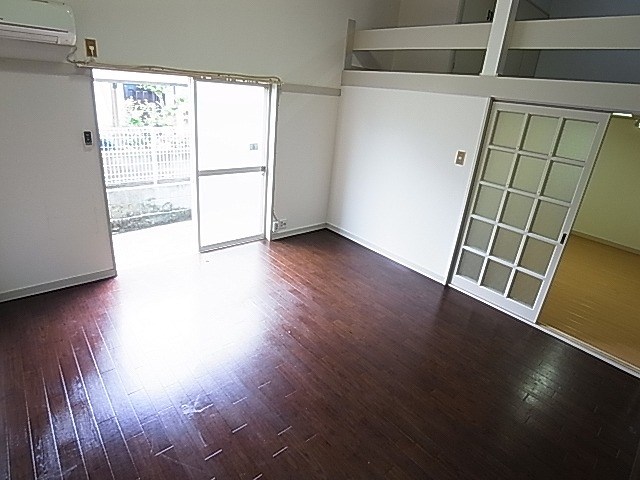 コスモ六実東 ベッドルーム