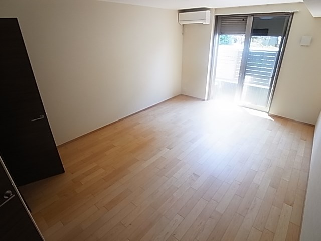 エスト　IJ IZUMI ベッドルーム