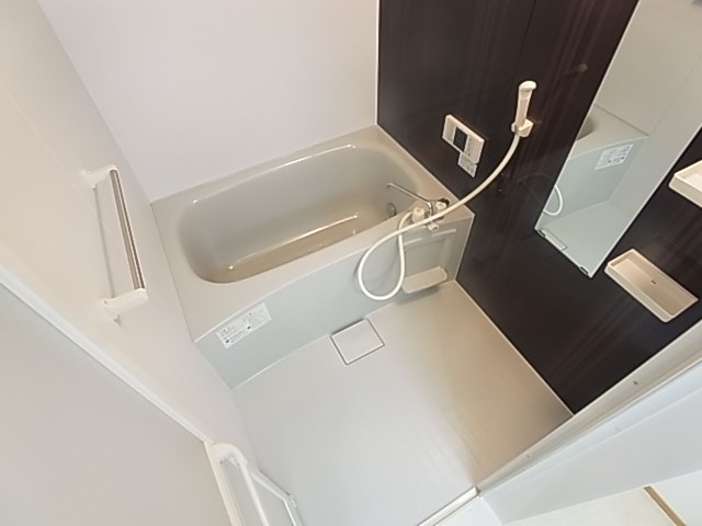 エスト　IJ IZUMI 風呂画像