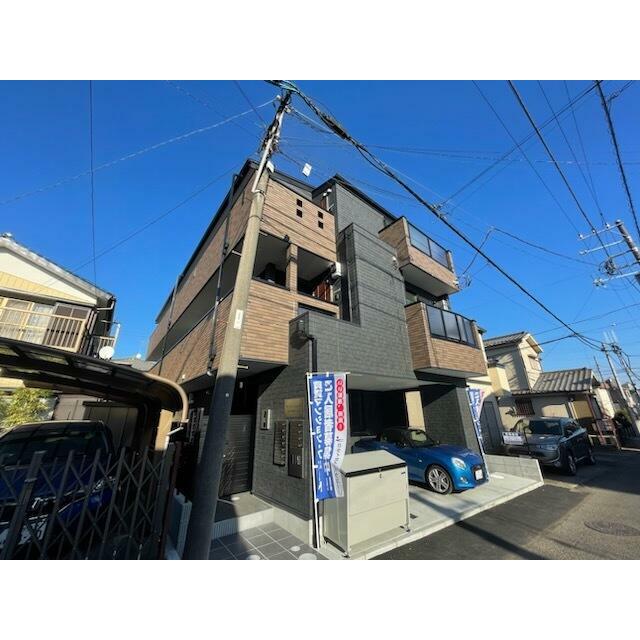 ザドチェスター  0201号室 外観