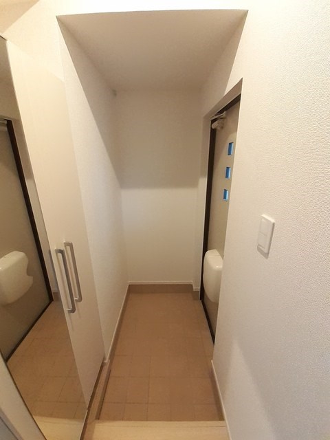 フリージアⅡ 玄関