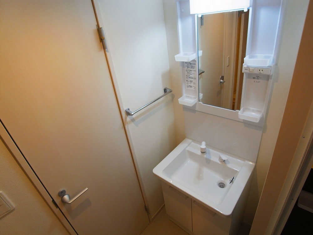 リブリ・Ｊｕｎｅ　ＨＡＰＰＩＮＥＳＳ その他2