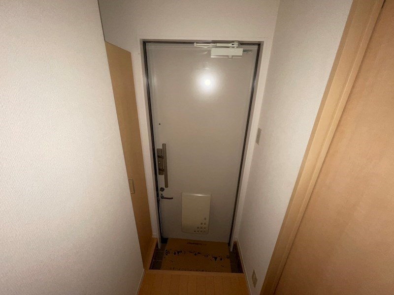 レジェンド西新井 玄関
