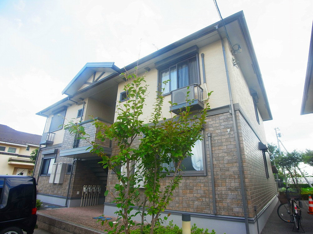 クレールルピナスB  202号室 外観