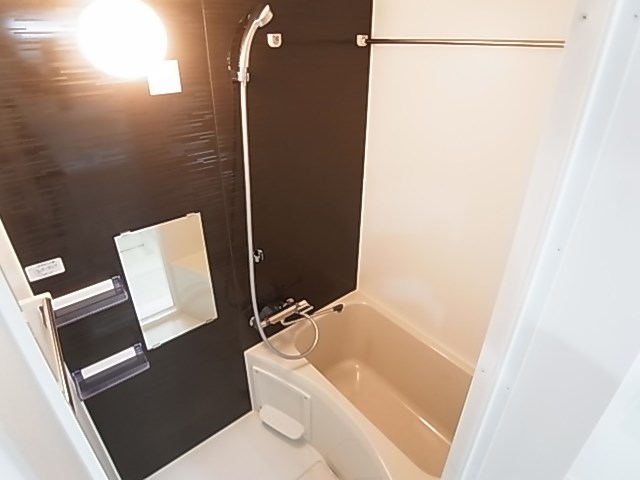 エスカリエ・ルージュ 風呂画像