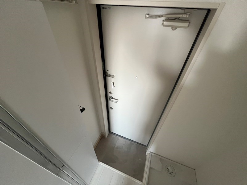 Ｅａｓｔ　Ｆｌａｔ　松戸  玄関