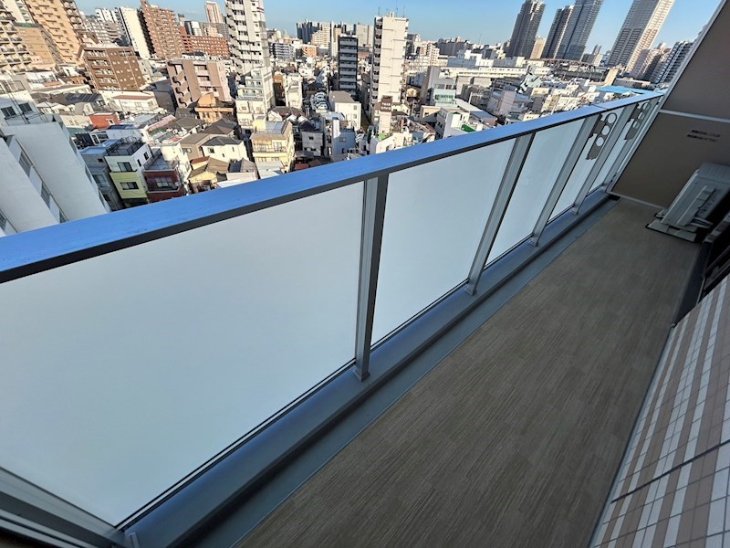 コンフォリア・リヴ千住 ベランダ