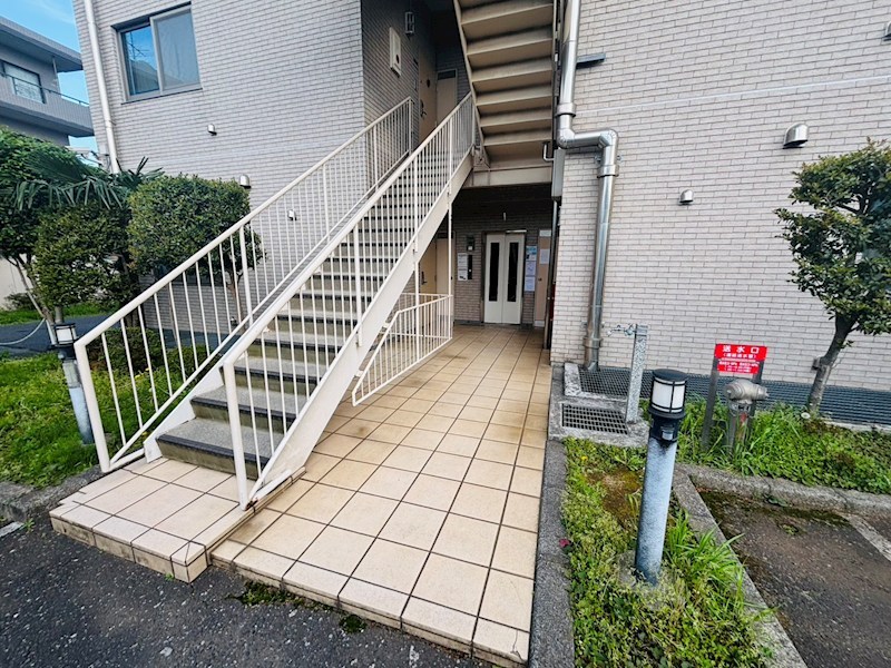 T's garden北柏　2号棟 エントランス