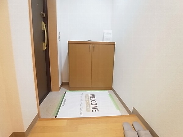 Sunshine Hills 玄関