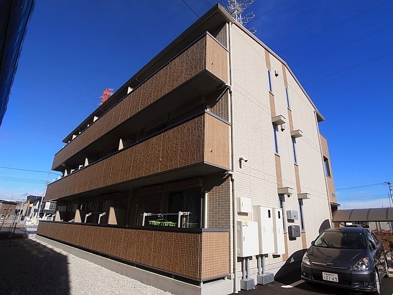 エスカーサ 外観写真