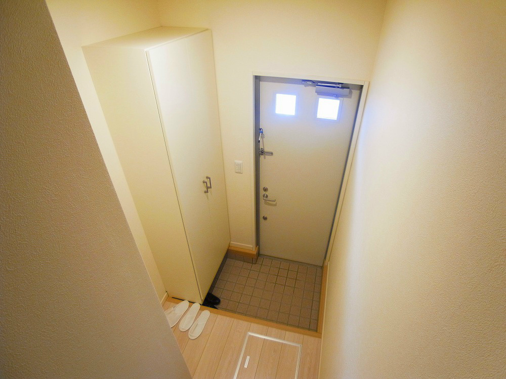 シェソワＡ 玄関