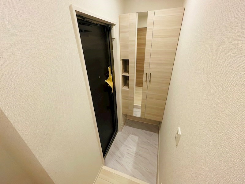 セレスティア西保木間 玄関
