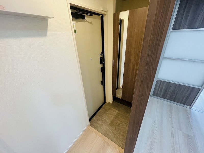 アヴァンス八潮B 玄関