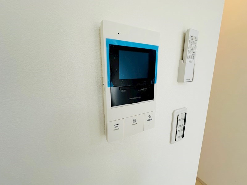 イクシオ　トウカイ その他4