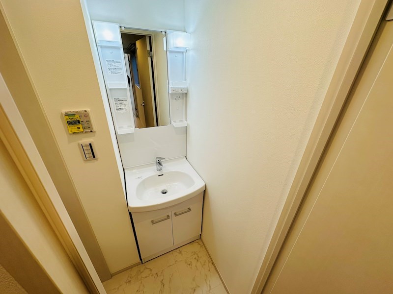 イクシオ　トウカイ その他2