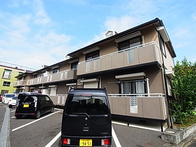 アメニティー８ 外観写真