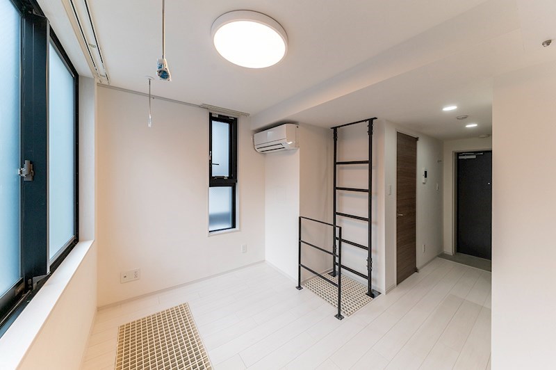 COCOCUBE北千住 リビング