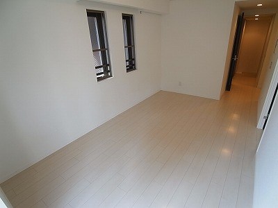 プロヴェールレジデンス リビング