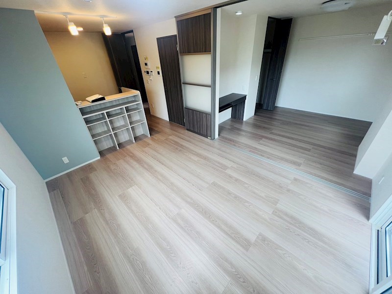 フォーリアA リビング