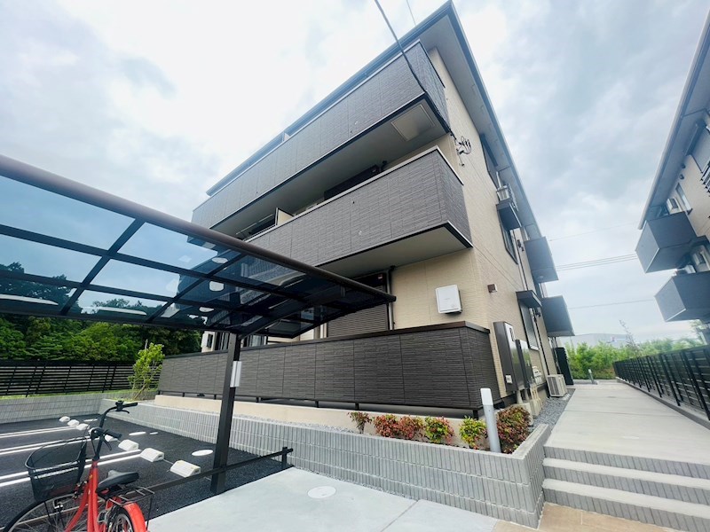 フォーリアB 302号室 外観