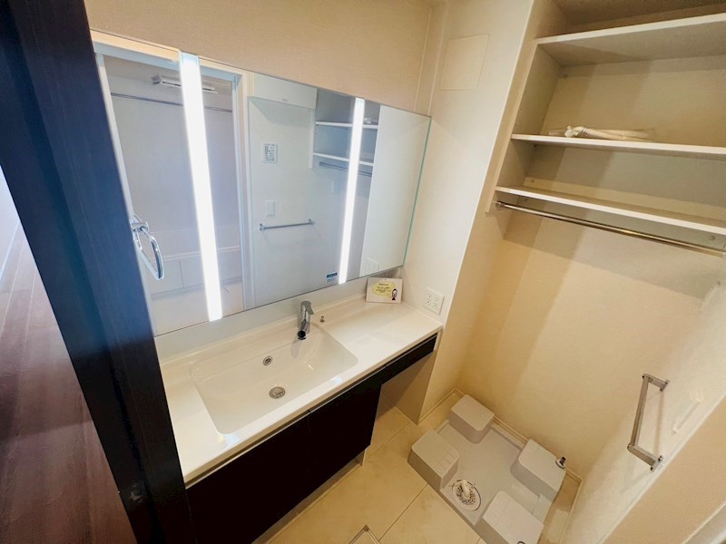 フォーリアB その他2