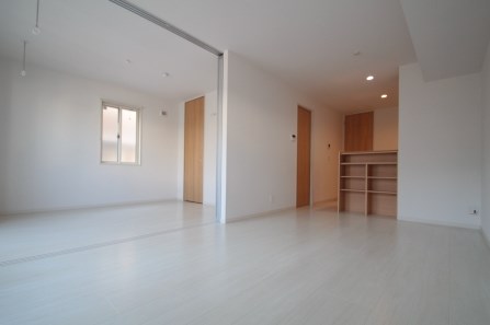 ルーチェオザワ リビング