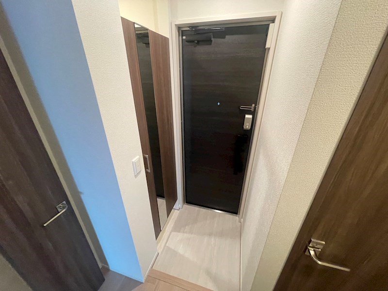 グラナーデ鹿浜 玄関