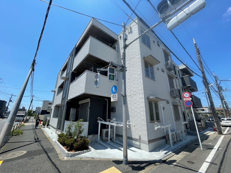 グラナーデ鹿浜 外観写真