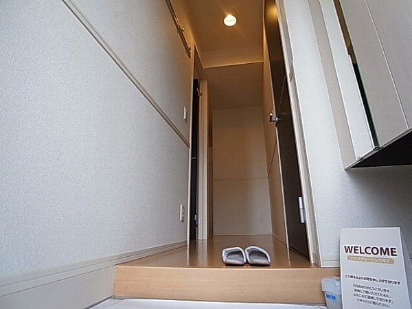メゾンセレッソ　Ⅲ 玄関